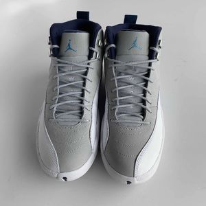 Air Jordan Retro 12 University Blue